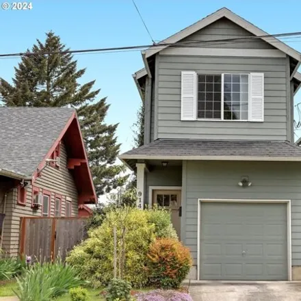 Buy this 3 bed house on 9146 North Seward Avenue in Portland, OR 97217