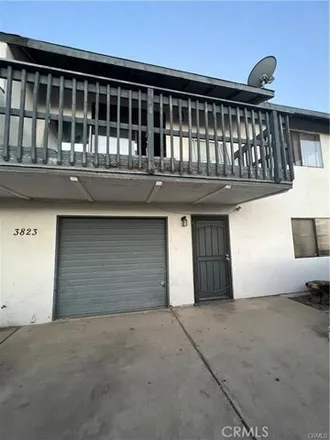 Buy this 6 bed house on 3867 Oregon Street in Kern County, CA 93306