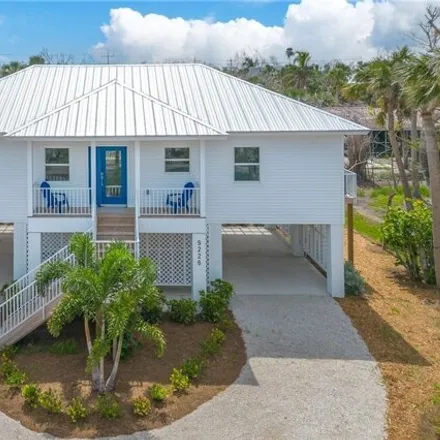 Buy this 3 bed house on 9298 Kincaid Court in Sanibel, Lee County