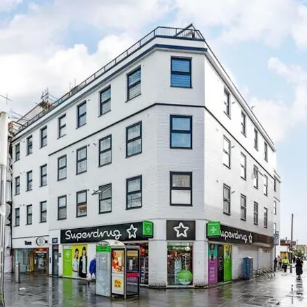 Image 1 - Herschel Street, Slough, SL1 1PE, United Kingdom - Apartment for sale