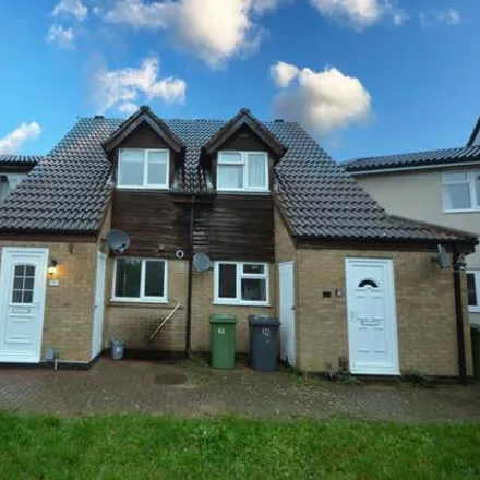 Buy this 2 bed townhouse on Martinsbridge in Peterborough, PE1 4YD