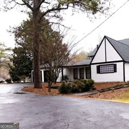 Buy this 6 bed house on 1620 Chevron Way in Atlanta, GA 30350