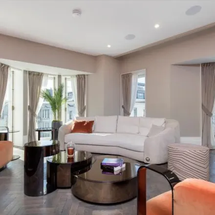 Image 3 - Hanover Square, East Marylebone, London, W1S 1JD, United Kingdom - Apartment for rent