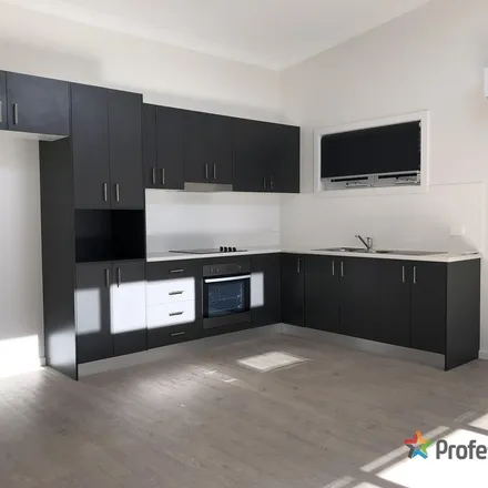 Image 5 - Burr Avenue, Nowra NSW 2541, Australia - Apartment for rent