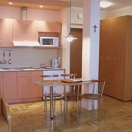 Image 5 - Stare Miasto, Krakow, Lesser Poland Voivodeship, Poland - Apartment for rent