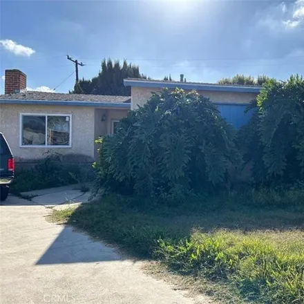Buy this 3 bed house on 6198 Wolfe Street in Lakewood, CA 90713