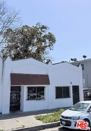 Buy this studio townhouse on Avalon Boulevard in Los Angeles, CA 90003