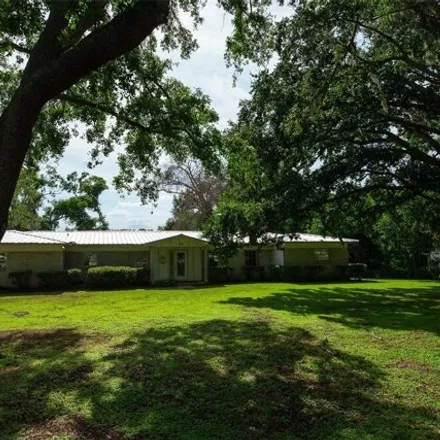 Buy this 7 bed house on 1104 South Miller Road in Brandon, FL 33594