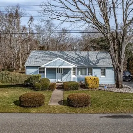 Buy this 3 bed house on 232 School House Lane in Cape May Court House, NJ 08210