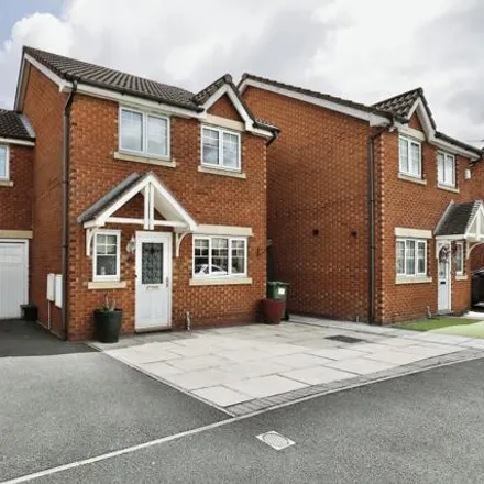 Buy this 3 bed house on The Croft in St Helens, WA9 3GE
