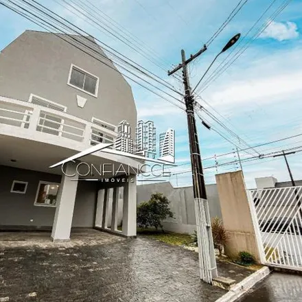 Rent this 4 bed house on Rua João Batista Dallarmi 961 in Santo Inácio, Curitiba - PR
