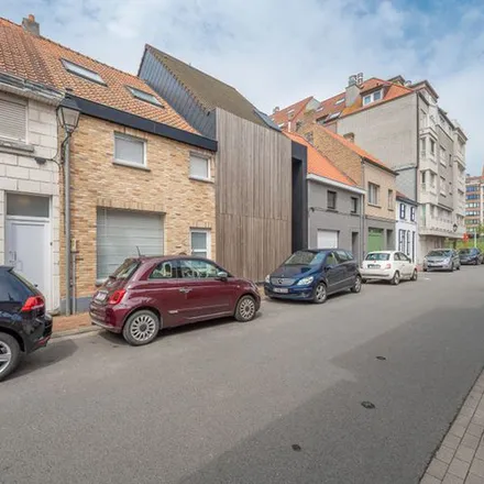 Rent this 3 bed apartment on Onderwijsstraat 12 in 8301 Knokke-Heist, Belgium