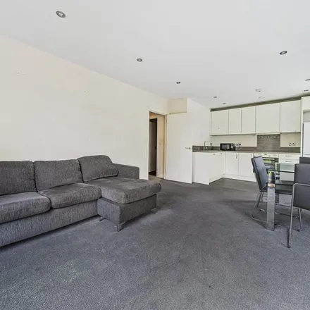 Image 8 - Osprey House, 1-504 Bedwyn Mews, Reading, RG2 0PR, United Kingdom - Apartment for rent