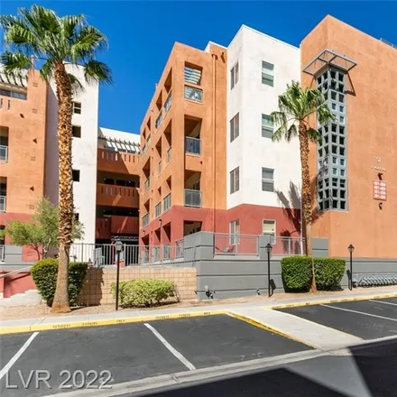 Buy this 1 bed condo on 74 East Agate Avenue in Enterprise, NV 89123