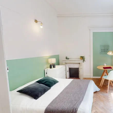 Rent this 8 bed room on 13 rue Peyras