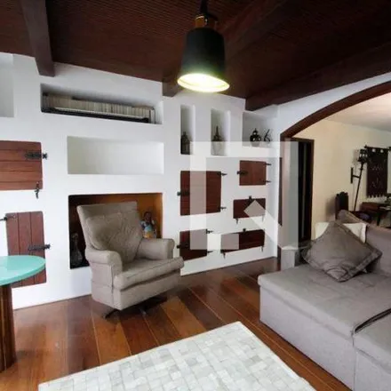 Rent this 4 bed apartment on Condominio Santana in Rua Nunes Garcia 88, Santana