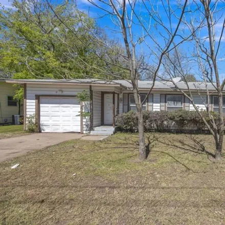Buy this 3 bed house on 350 Myers Avenue in Cleburne, TX 76033