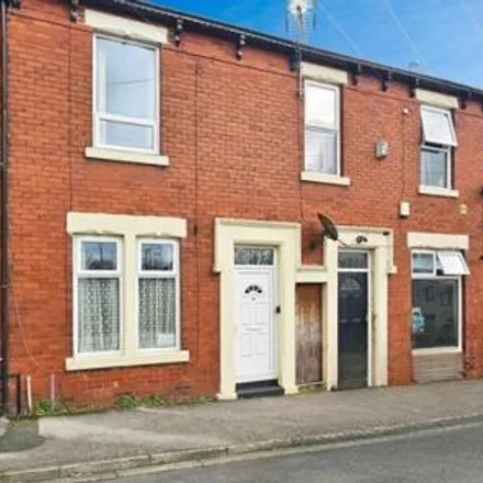 Buy this 2 bed townhouse on Hesketh Street in Preston, PR2 2RY