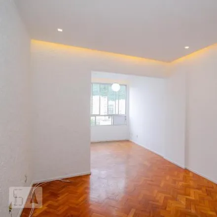 Buy this 3 bed apartment on Rua Figueiredo de Magalhães in Copacabana, Rio de Janeiro - RJ