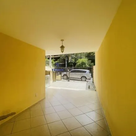 Buy this 3 bed house on Rua Reporter Cesar Donadel in Maravista, Niterói - RJ