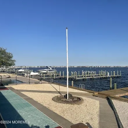 Image 3 - 1862 Boat Point Drive, Point Pleasant, NJ 08742, USA - House for sale