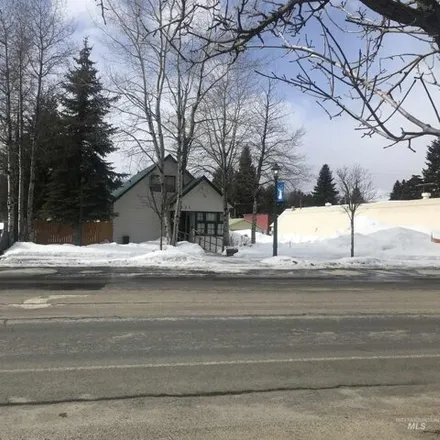 Image 7 - Cascade City Hall, West Service Way, Cascade, Cascade, ID 83611, USA - House for sale