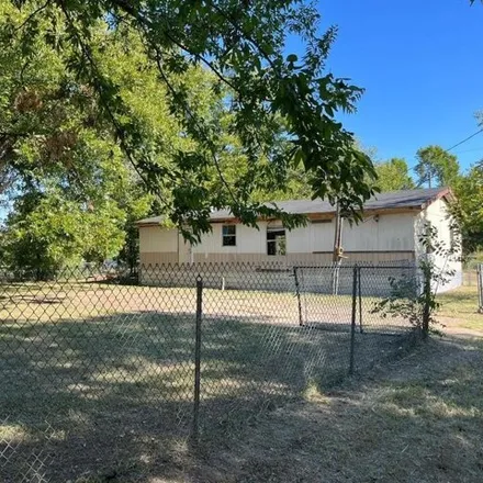 Image 4 - 823 North 5th Street, Corsicana, TX 75110, USA - House for sale