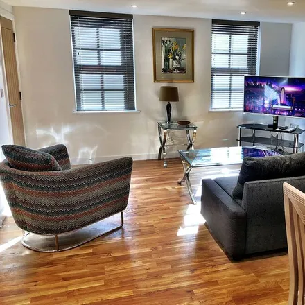 Rent this 2 bed apartment on Newbury in RG14 5DH, United Kingdom