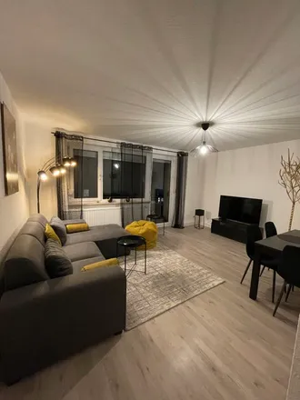 Rent this 3 bed apartment on Nassauer Straße 8 in 61348 Bad Homburg vor der Höhe, Germany