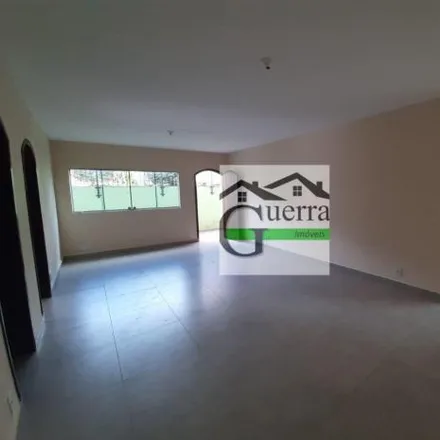 Rent this 3 bed house on Rua Quinze de Novembro 41 in Centro, Mairiporã - SP
