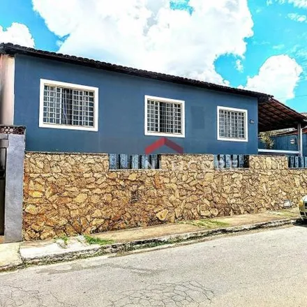 Buy this 4 bed house on Rua José Augusto Ferreira in Centro, Caeté - MG