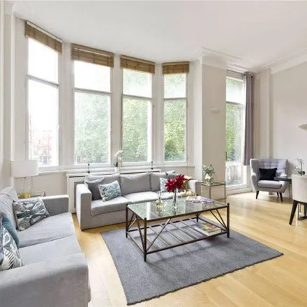Image 4 - 65 Cadogan Square, London, SW1X 0DY, United Kingdom - Apartment for rent
