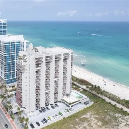 Image 4 - The Sterling Condos, 6767 Collins Avenue, Atlantic Heights, Miami Beach, FL 33141, USA - Condo for sale