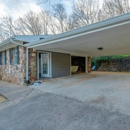 Image 2 - 3513 East Crest Drive, Battery Heights, Chattanooga, TN 37406, USA - House for sale
