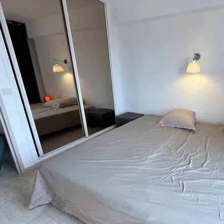 Rent this 2 bed apartment on Hyères in Place de l'Europe, 83400 Hyères