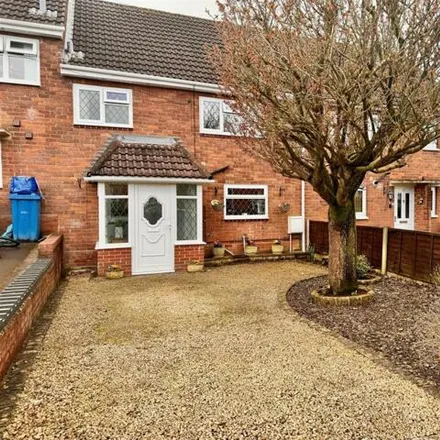Buy this 3 bed townhouse on Moatbrook Avenue in Codsall, WV8 1DH