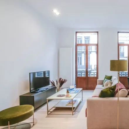 Rent this 1 bed apartment on Espace bizarre in Rue des Chartreux - Kartuizersstraat 19, 1000 Brussels