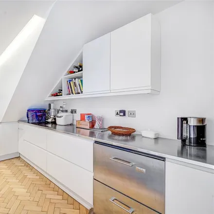 Image 3 - 8 Holland Park Road, London, W14 8NX, United Kingdom - Apartment for rent