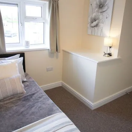 Rent this 5 bed apartment on Briar Road in Carcroft, DN6 8HZ
