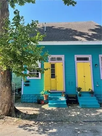 Rent this 3 bed house on 2322 Burgundy Street in Faubourg Marigny, New Orleans