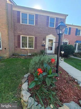 Rent this 3 bed townhouse on 1806 Golf View Court in Sunset Hills, Reston