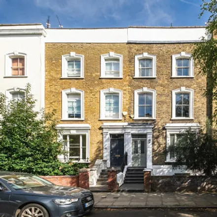 Image 1 - 128 Northchurch Road, London, N1 3NY, United Kingdom - Townhouse for sale
