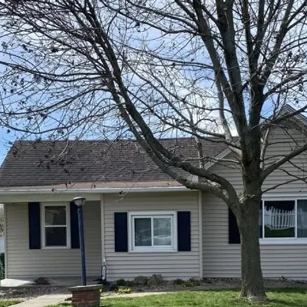 Buy this 2 bed house on 245 West 6th Street in Spring Valley, IL 61362