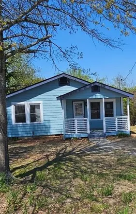 Buy this 3 bed house on 6149 E Strickland St in Douglasville, Georgia
