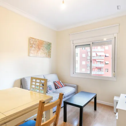Rent this 3 bed apartment on Clíniques Vivanta in Carrer de Sants, 382
