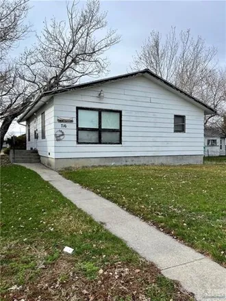 Image 2 - 732 2nd Street West, Hardin, MT 59034, USA - House for sale