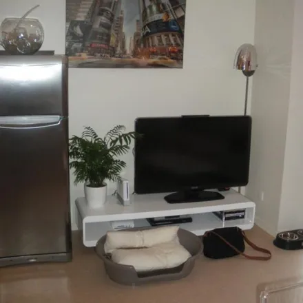 Rent this 2 bed apartment on 44 Avenue André Bonnin in 35135 Chantepie, France