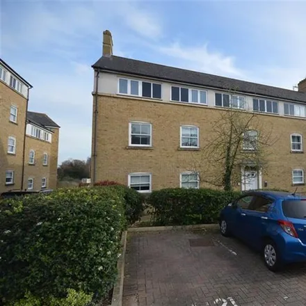 Rent this 2 bed apartment on Holden Close in Braintree, CM7 3BU