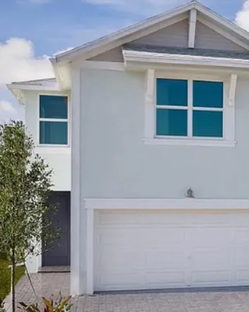 Rent this 3 bed townhouse on 18400 Jones Road in Glades County, FL 34974