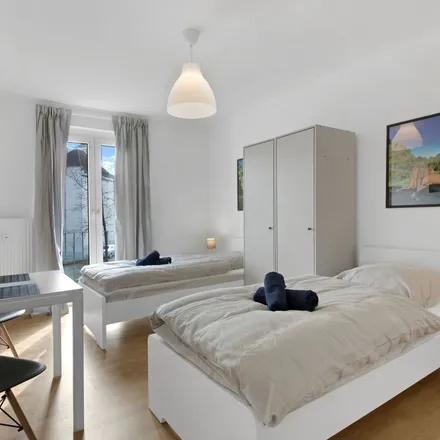 Rent this 3 bed apartment on Koenneckestraße 6 in 40822 Mettmann, Germany